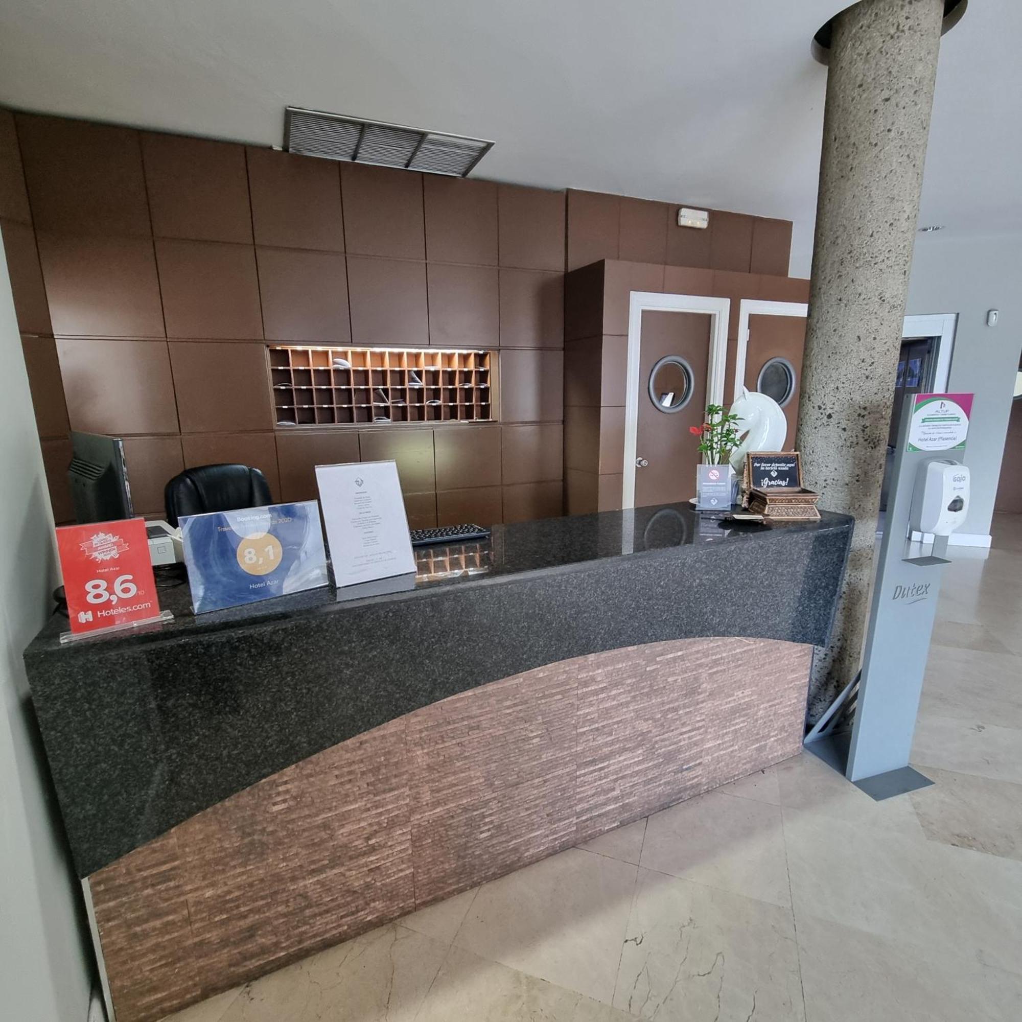 Hotel Azar Plasencia Exterior foto