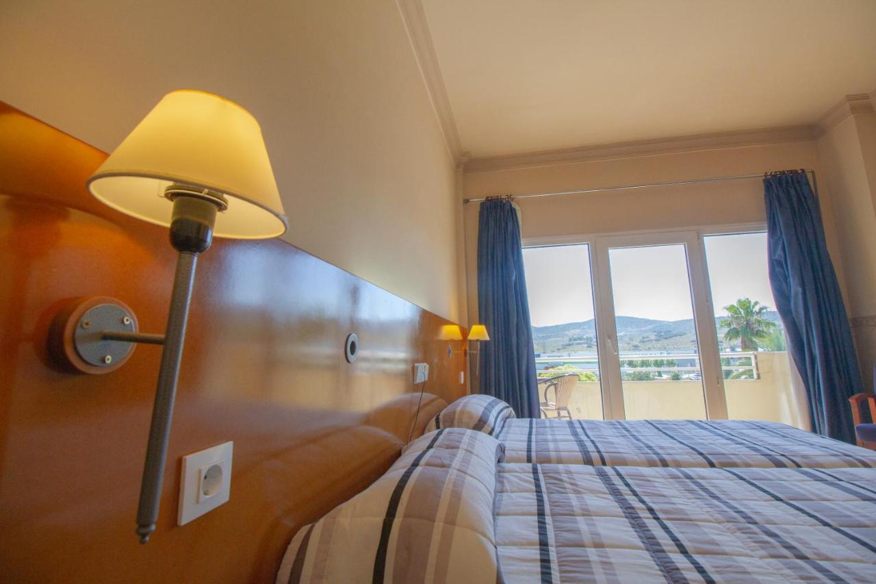 Hotel Azar Plasencia Exterior foto